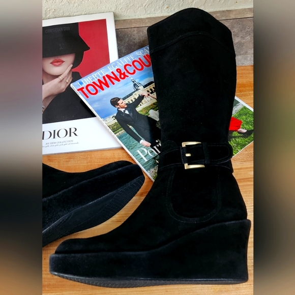 NWOT STUART WEITZMAN BLACK SUEDE KNEE HIGH WEDGE HEELED BOOTS SIZE 6.5 M - Picture 5 of 11